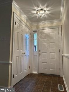 2 Garrison Pl, Upper Makefield PA  18940-1712 exterior