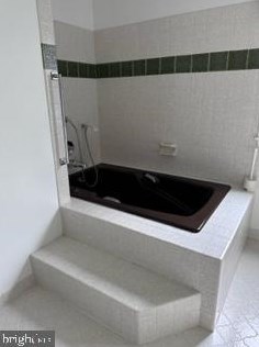 2 Garrison Pl, Upper Makefield PA  18940-1712 exterior