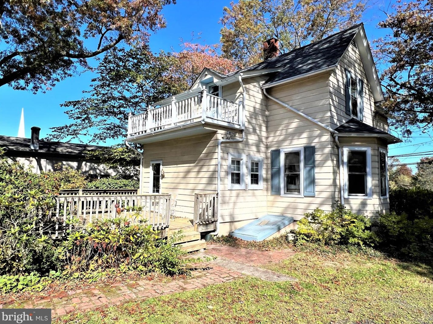726 Blooming Glen Rd, Perkasie PA  18944-1116 exterior