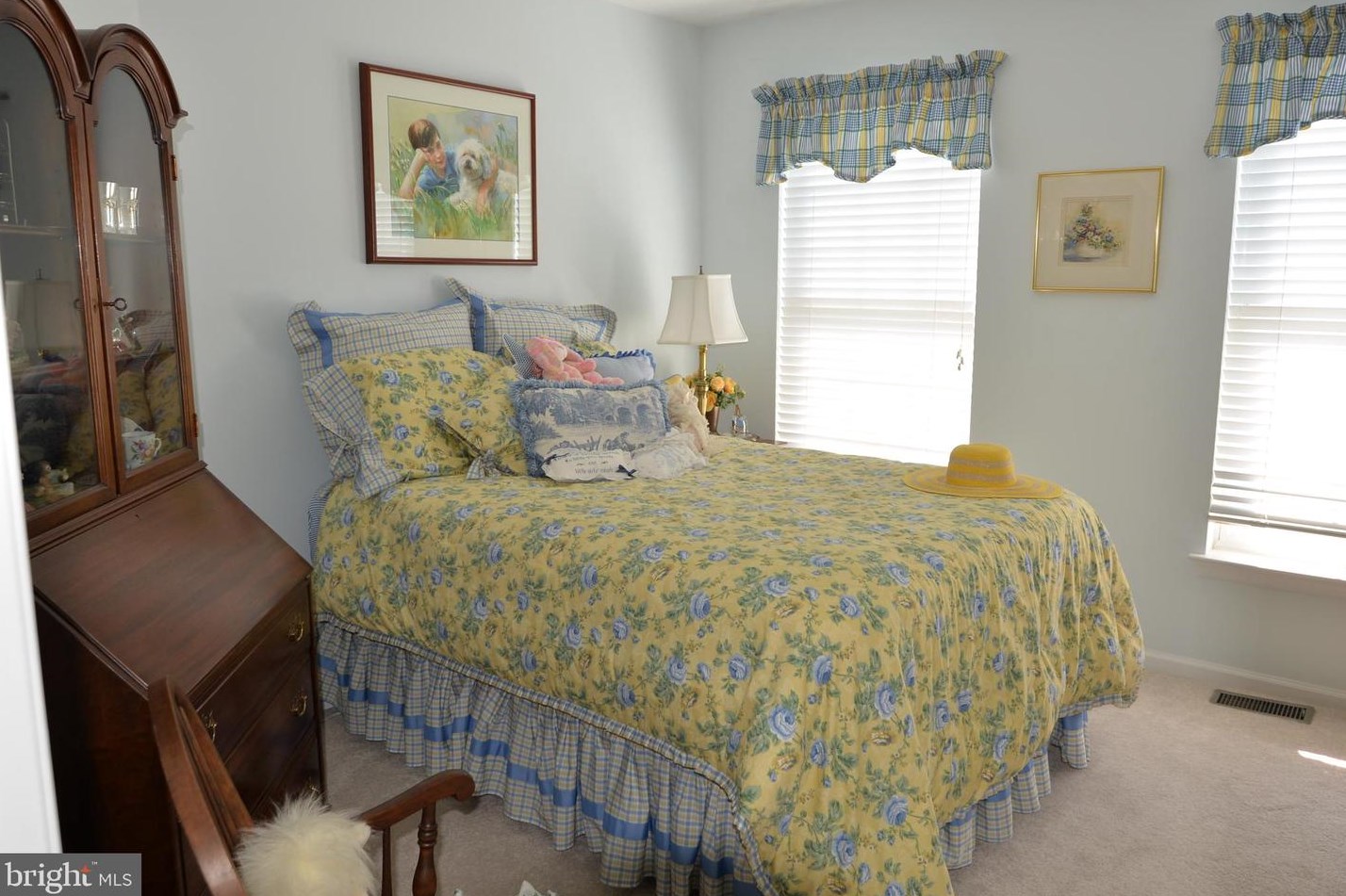 135 Stetson Dr, Chalfont PA  18914-3751 exterior