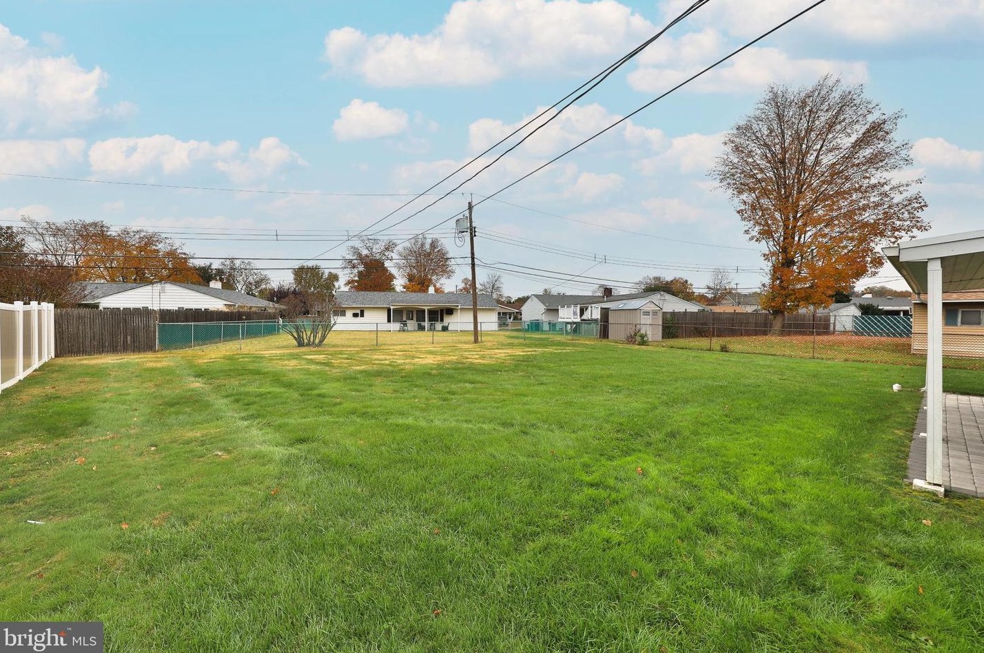 57 Greenbrook Dr, Levittown PA  19055-1915 exterior