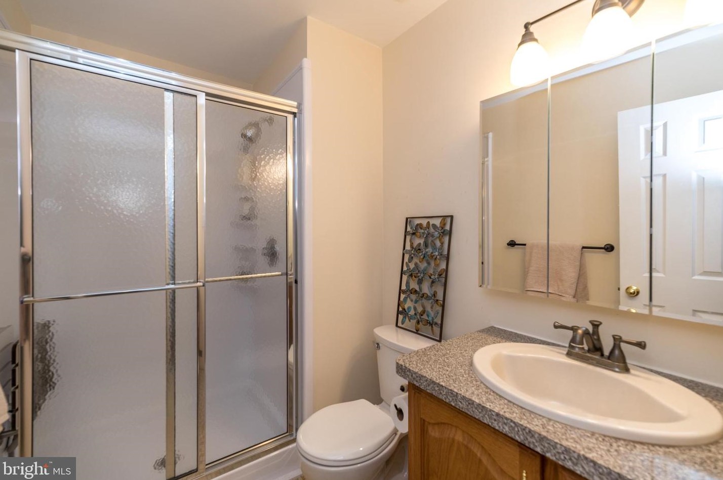 403 Henley Ct, Gardenville PA  18901-2548 exterior