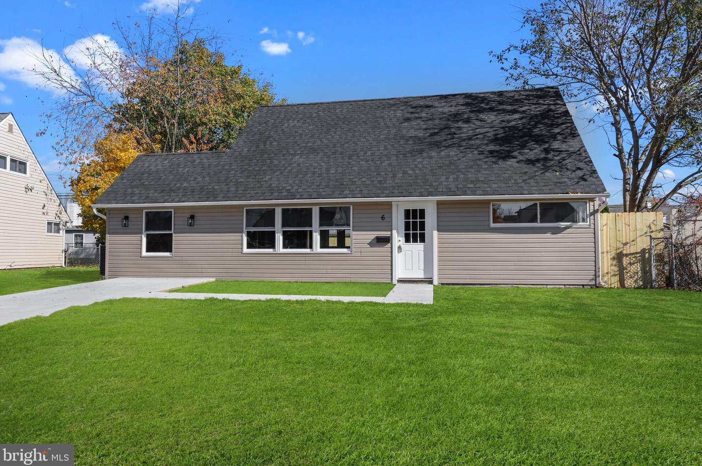 6 Jester Ln, Levittown PA  19055-2320 exterior