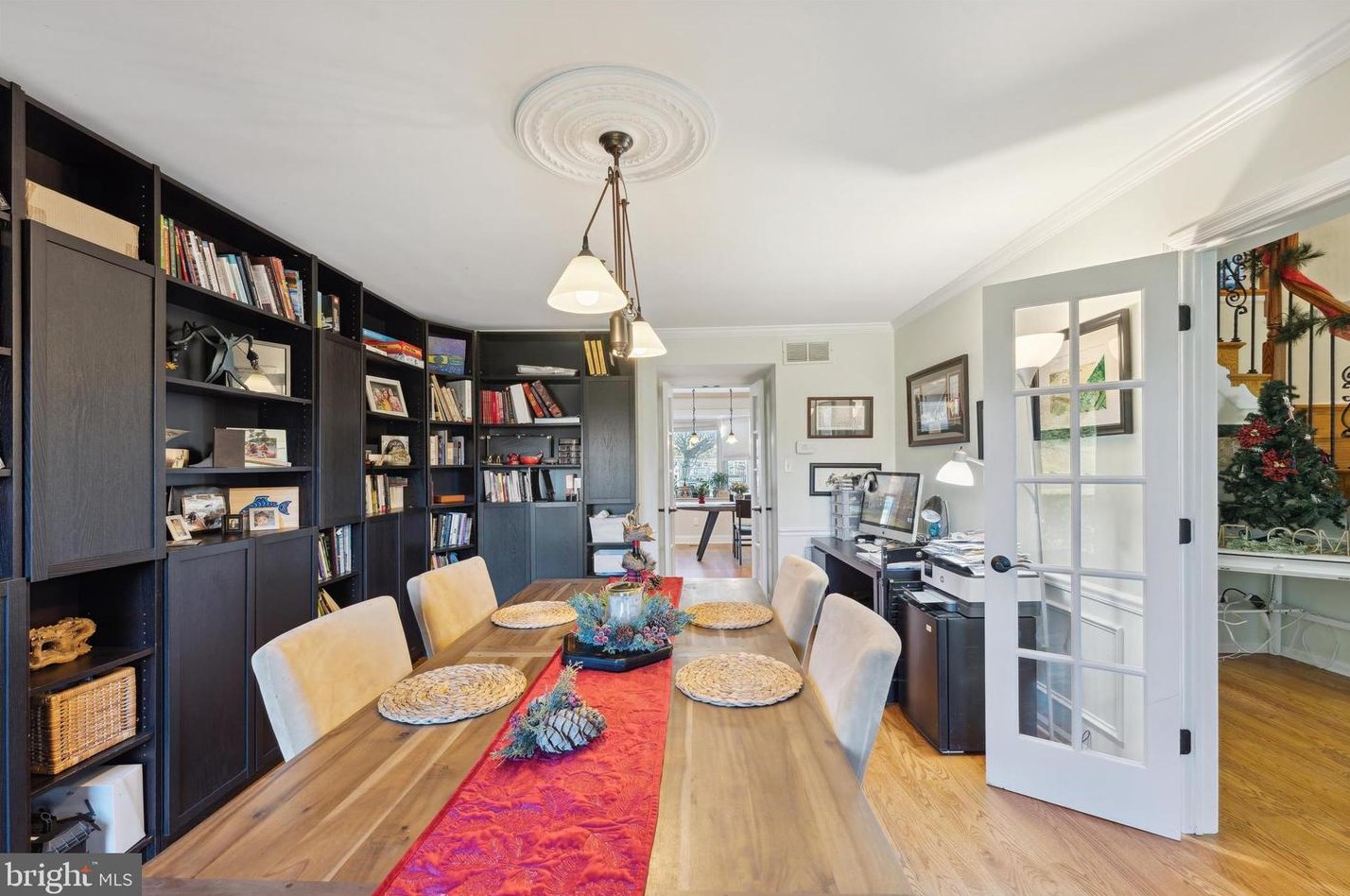 5 Emerald Ct, Upper Makefield PA  18940-2819 exterior