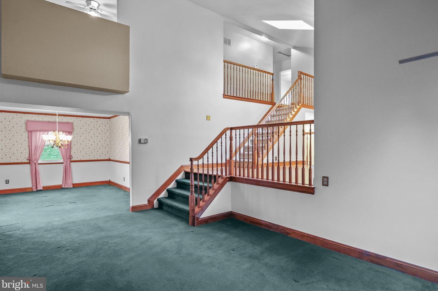 7 Brentwood Ct, Upper Makefield PA  18940-1403 exterior