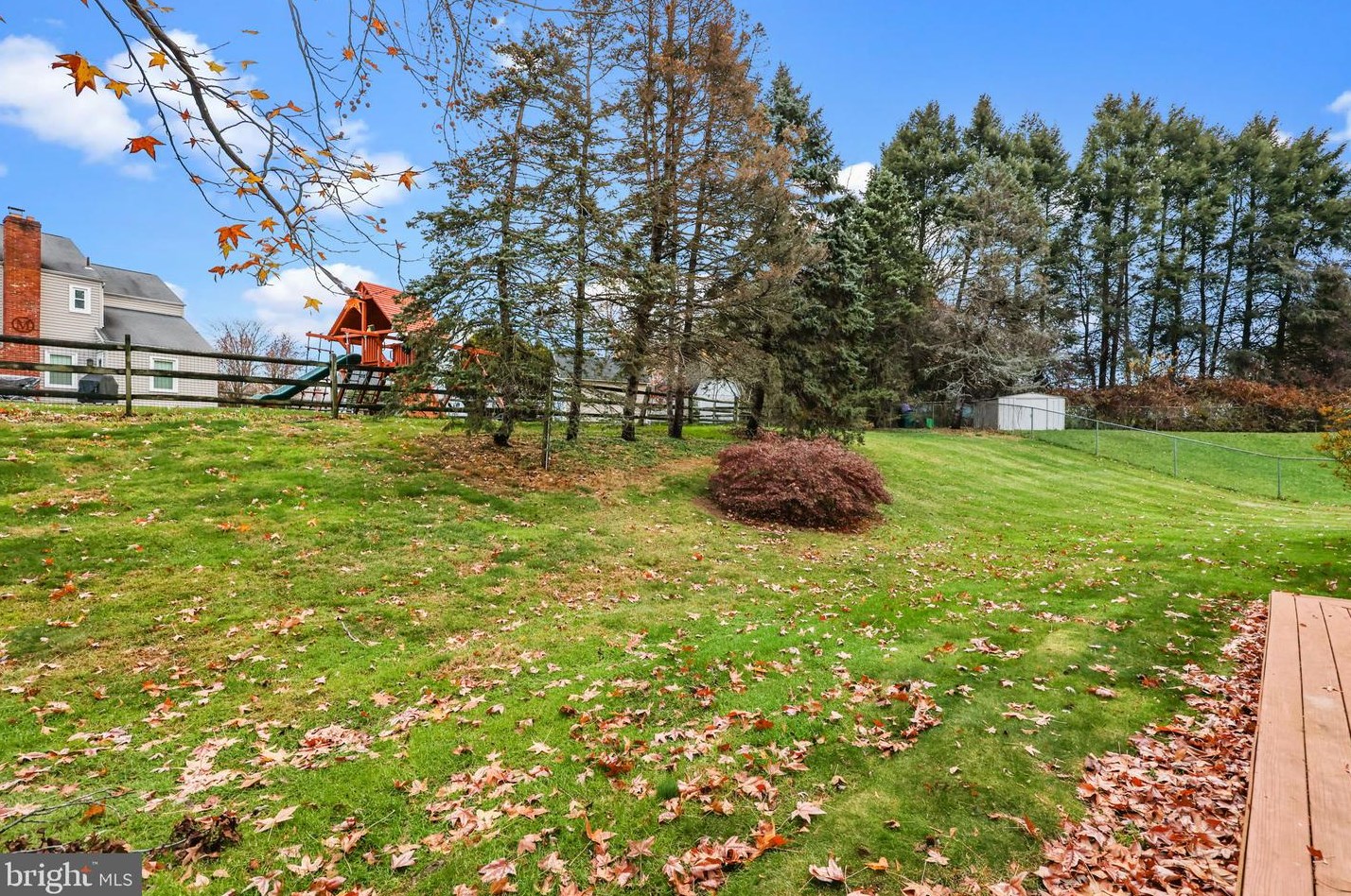 7 Brentwood Ct, Upper Makefield PA  18940-1403 exterior