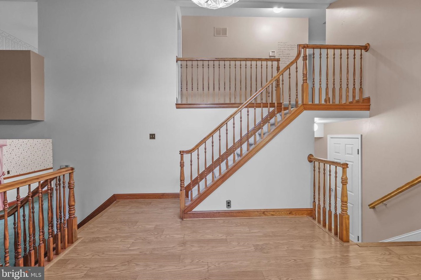 7 Brentwood Ct, Upper Makefield PA  18940-1403 exterior