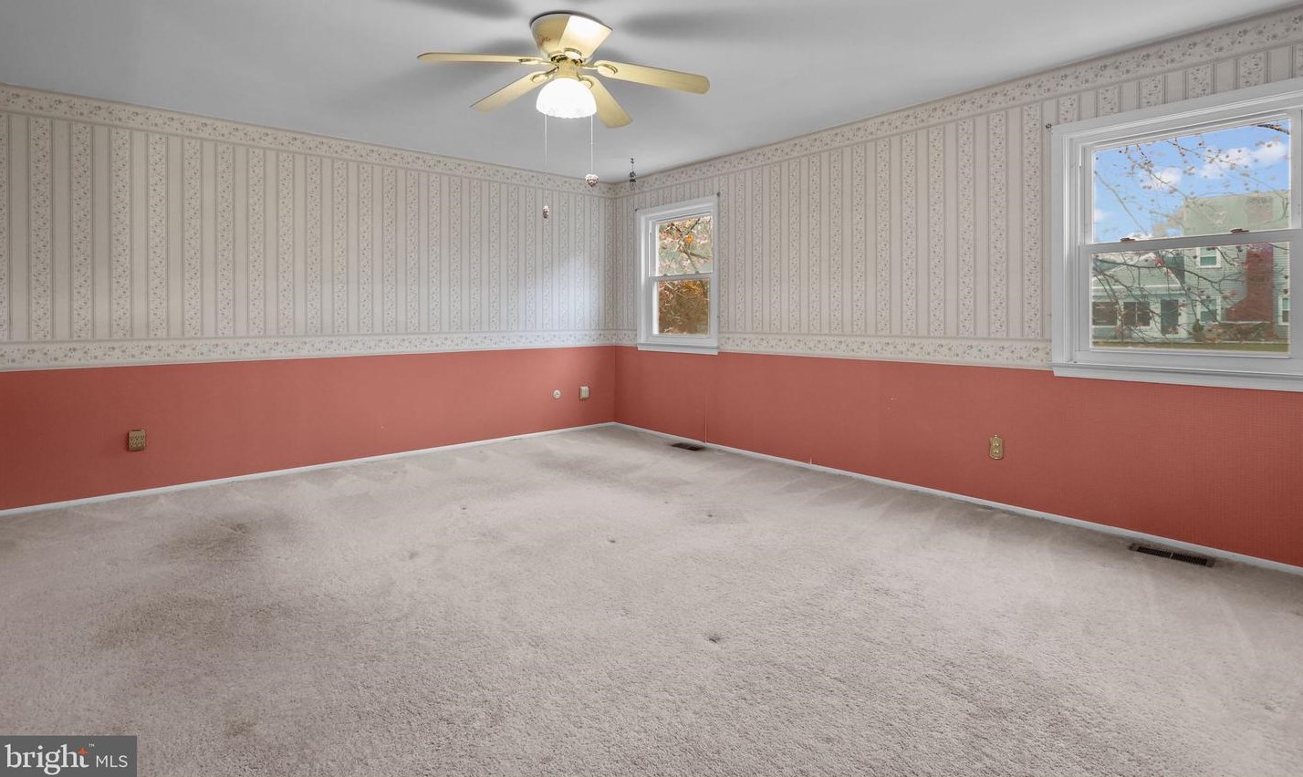 7 Brentwood Ct, Upper Makefield PA  18940-1403 exterior