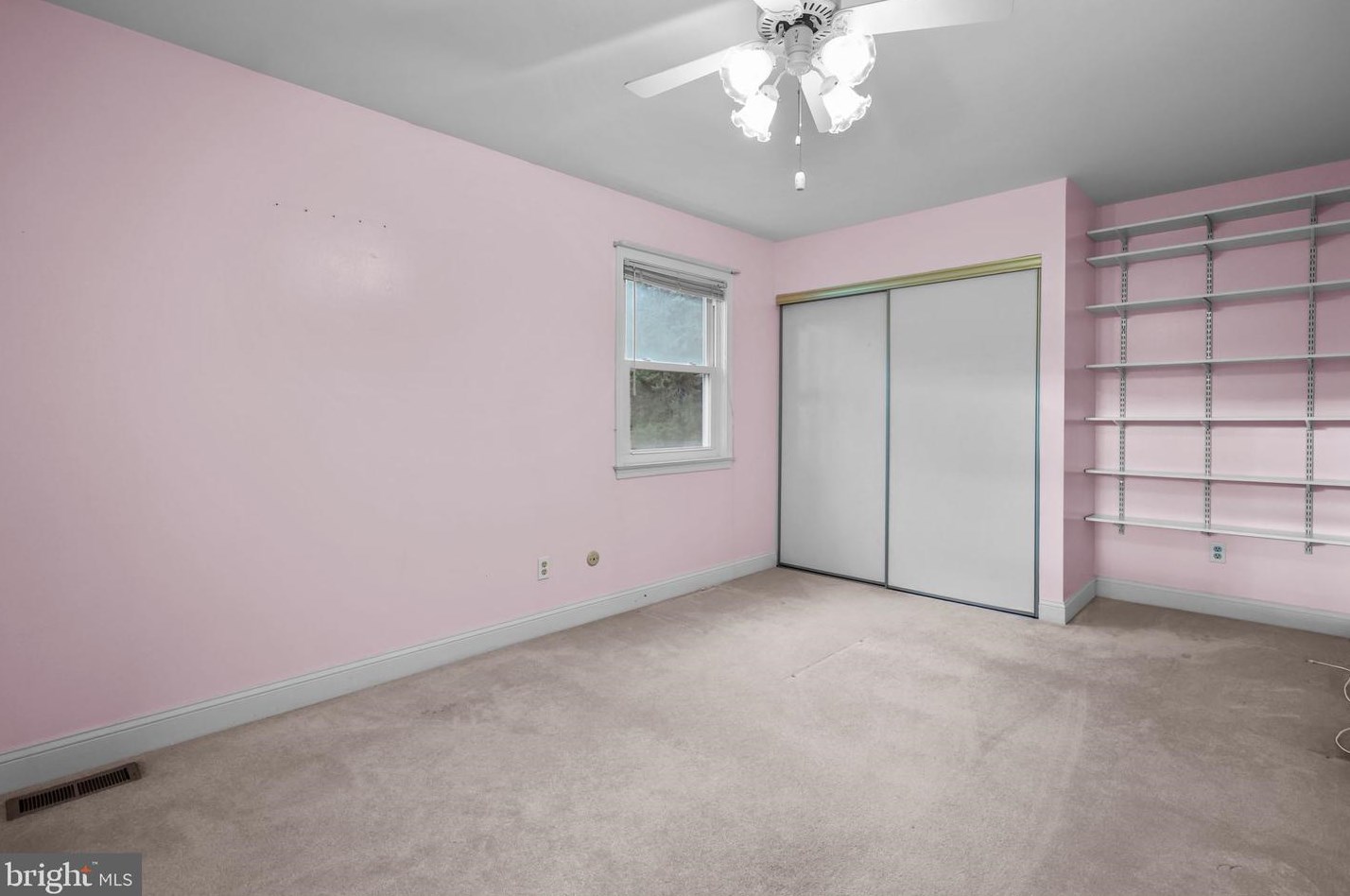 7 Brentwood Ct, Upper Makefield PA  18940-1403 exterior