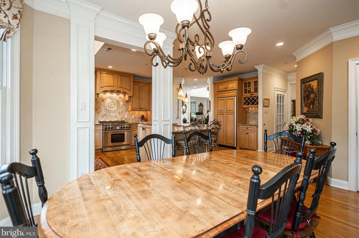 28 Thompson Mill Rd, Upper Makefield PA  18940-9628 exterior