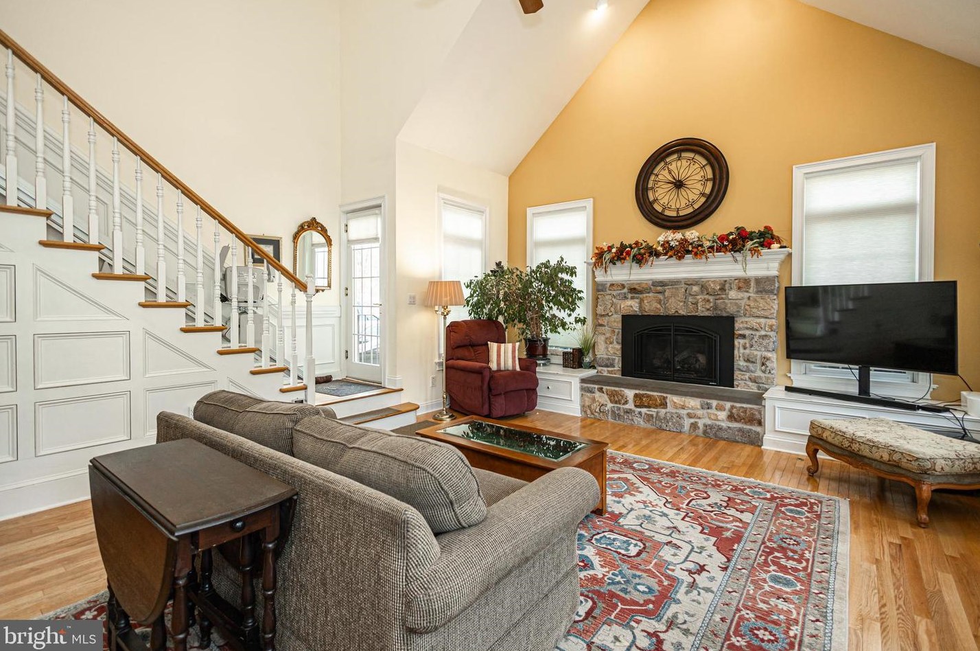 28 Thompson Mill Rd, Upper Makefield PA  18940-9628 exterior