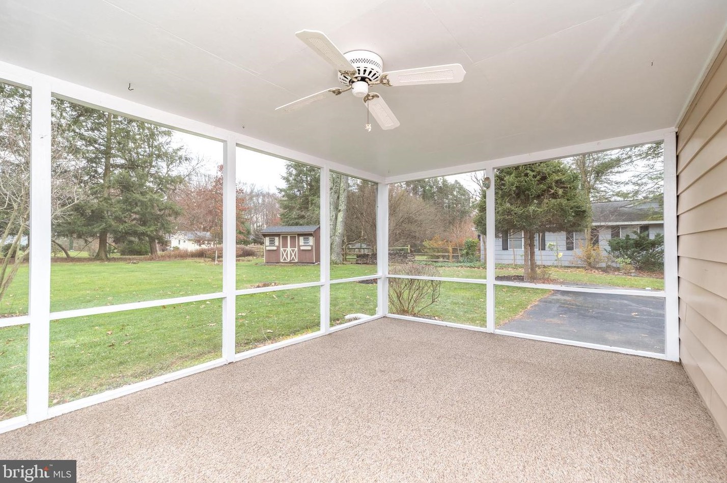 61 Townview Dr, Gardenville PA  18901-3123 exterior