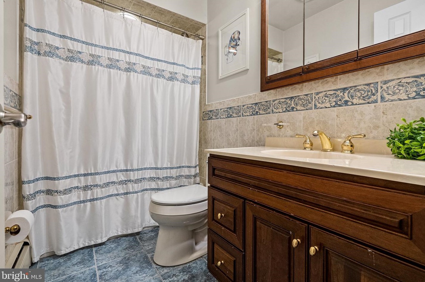 318 Lincoln Ave, Upper Makefield PA 18940-2211 exterior