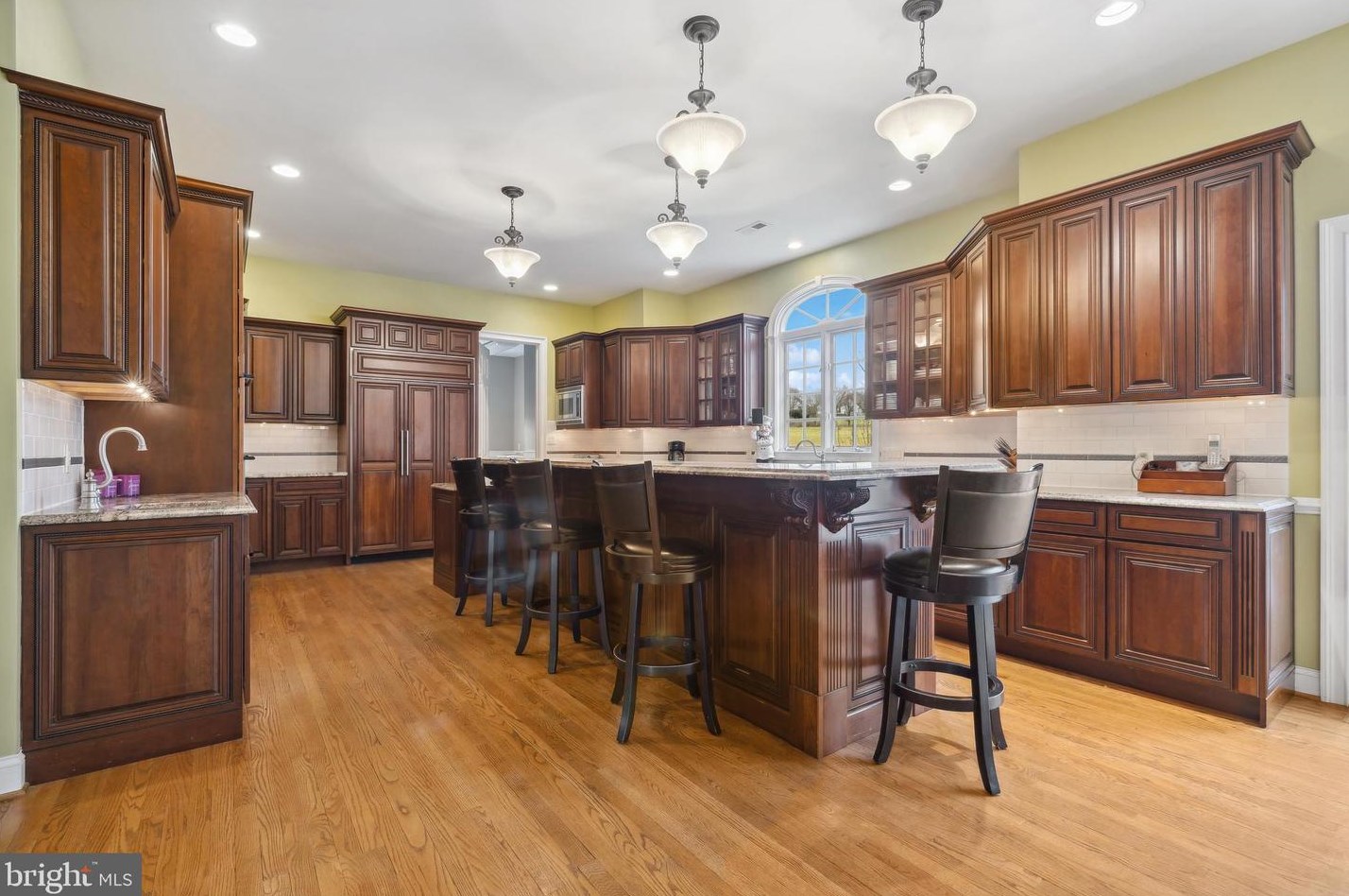 5418 Brookside Ct, Gardenville PA  18902-5552 exterior