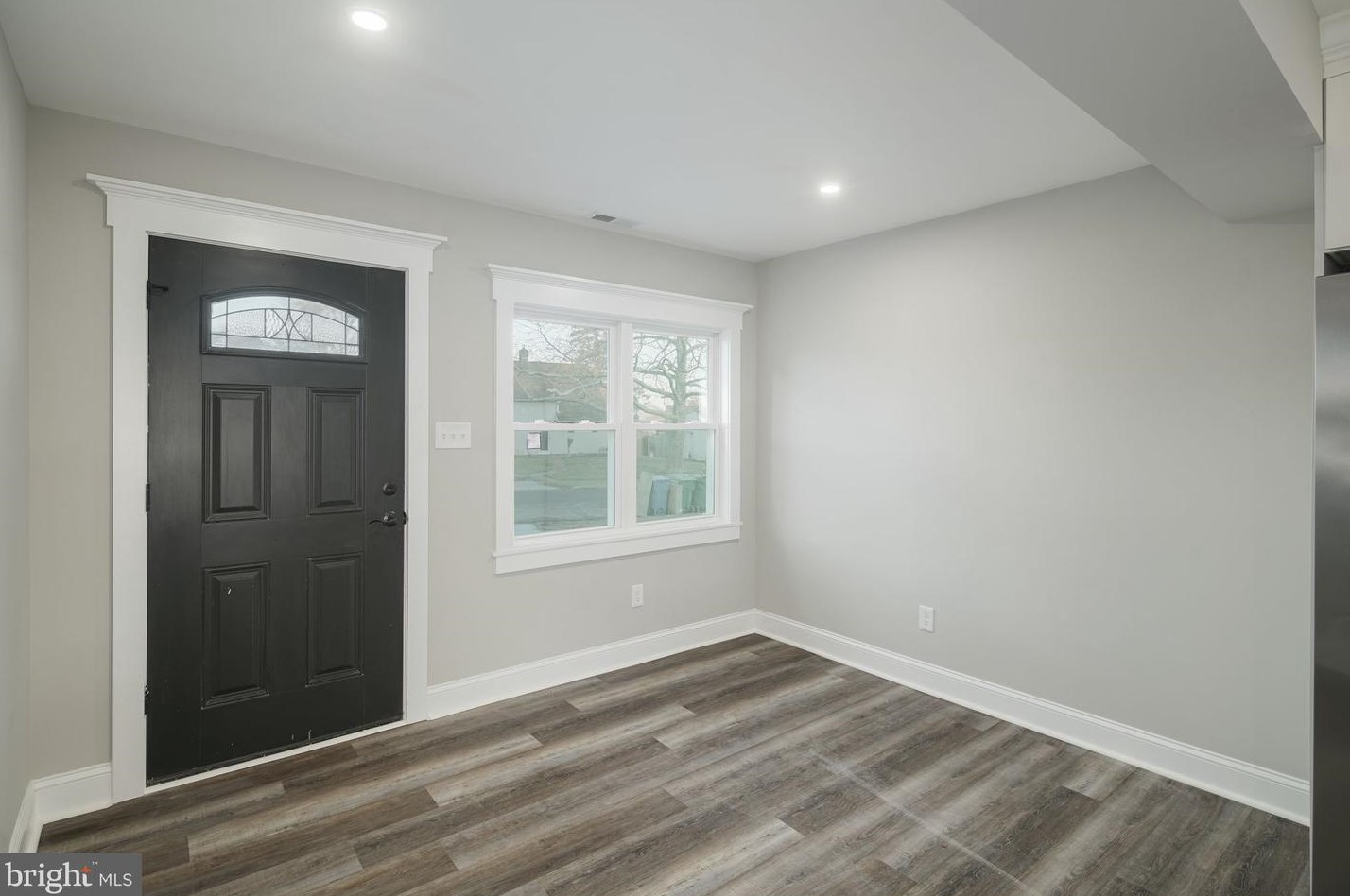 65 Rambler Ln, Levittown PA  19055-1401 exterior