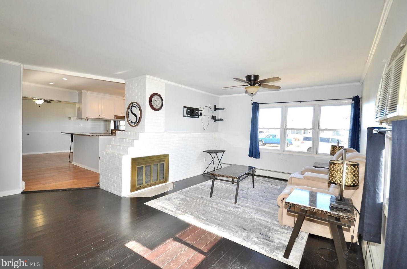 17 Disk Ln, Levittown PA  19055-1713 exterior