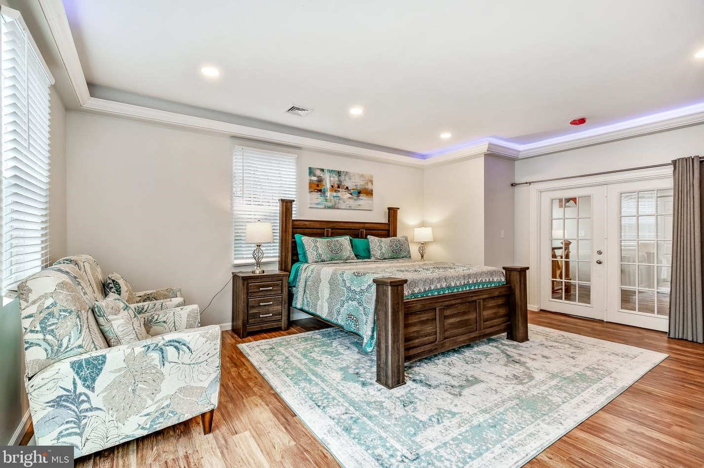 47 Woodside Ave, Levittown PA  19057-4507 exterior