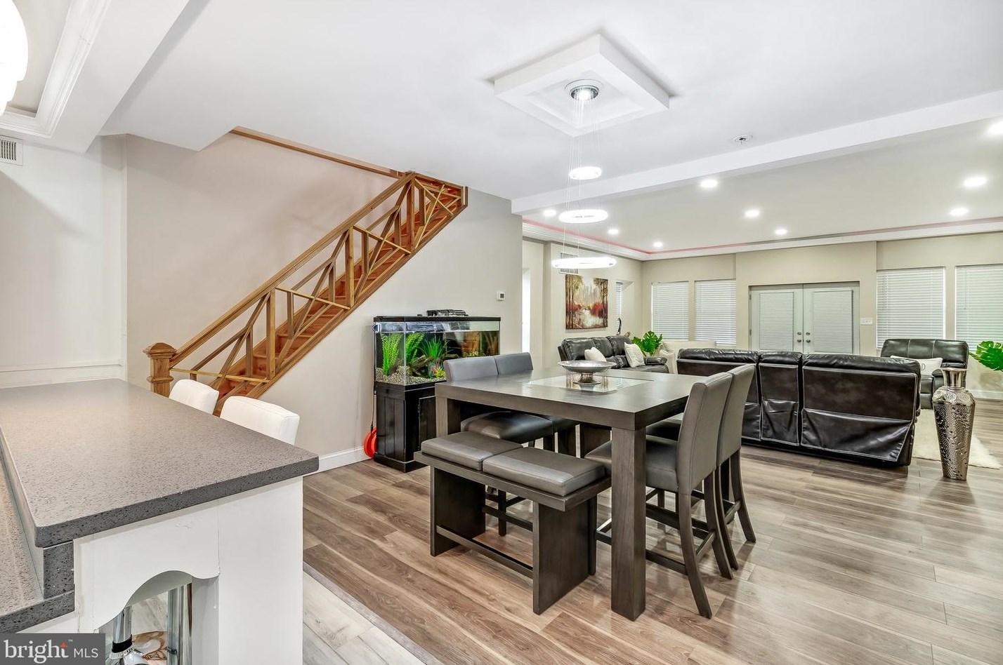 47 Woodside Ave, Levittown PA  19057-4507 exterior