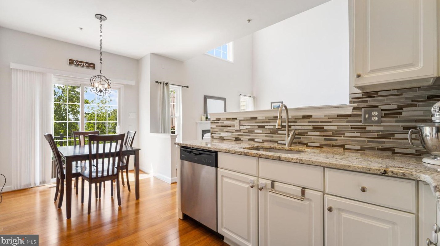 4547 Old Oak Rd, Gardenville PA  18902 exterior