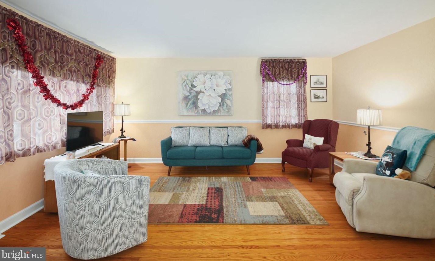 1378 Cornwells Ave, Bensalem PA  19020-3609 exterior