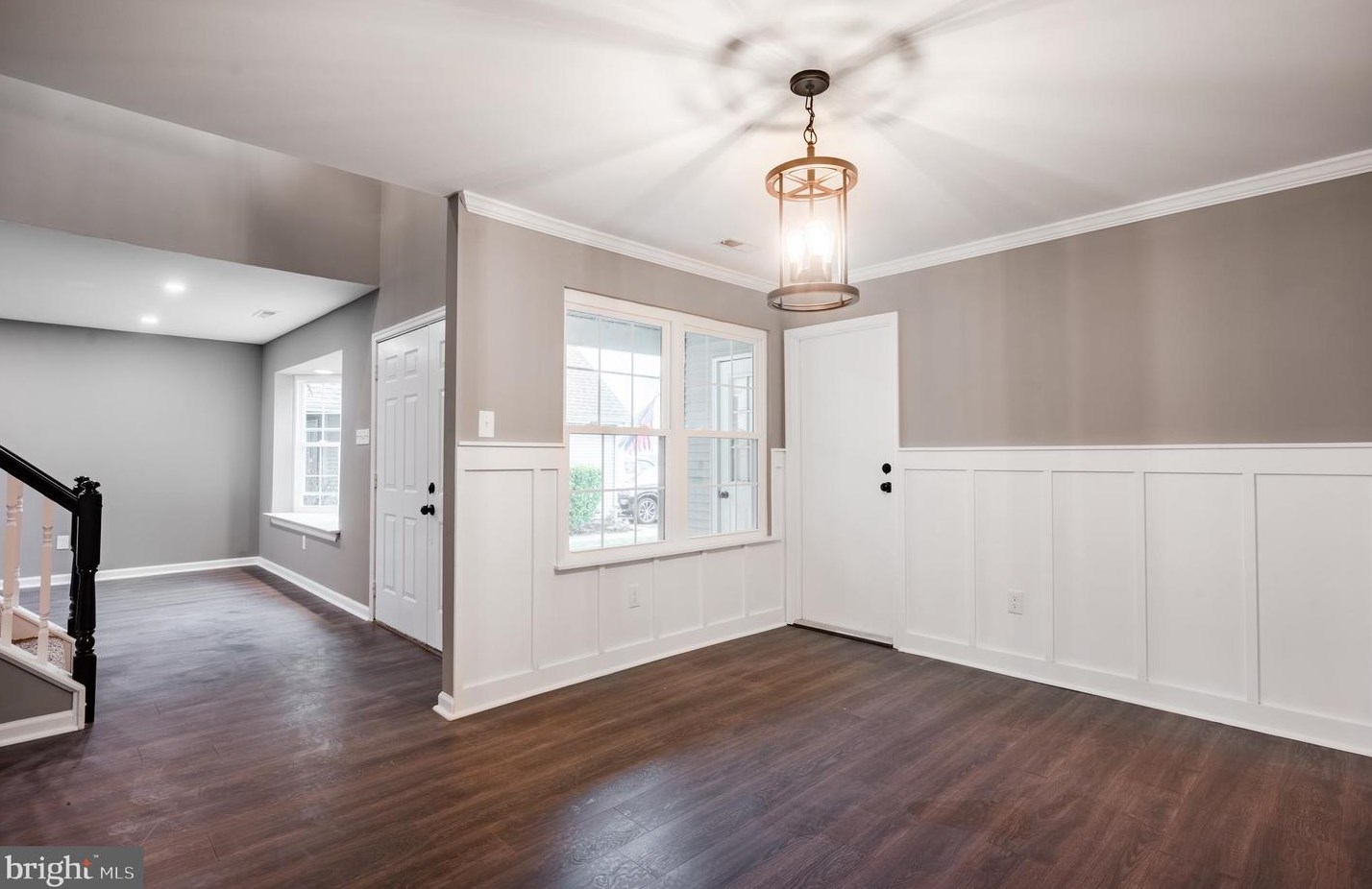 72 Magnolia Dr, Upper Makefield PA  18940-9236 exterior