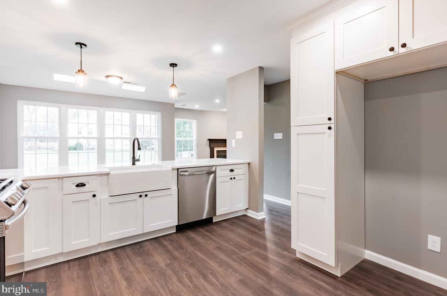 72 Magnolia Dr, Upper Makefield PA  18940-9236 exterior