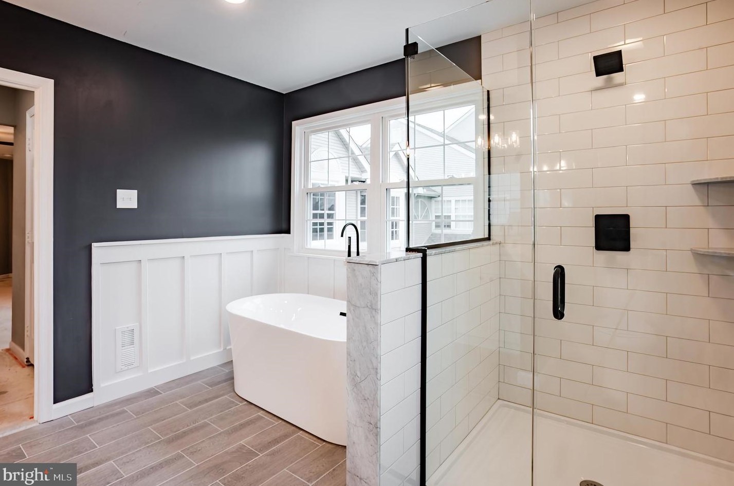 72 Magnolia Dr, Upper Makefield PA  18940-9236 exterior