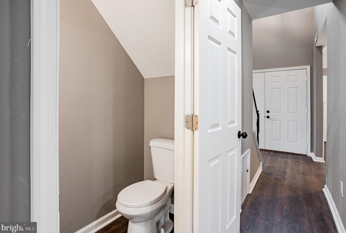 72 Magnolia Dr, Upper Makefield PA  18940-9236 exterior