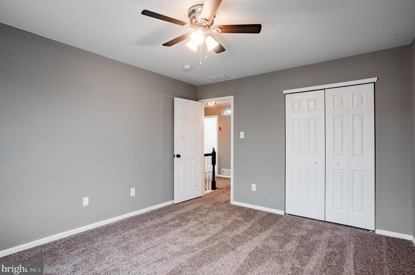 72 Magnolia Dr, Upper Makefield PA  18940-9236 exterior