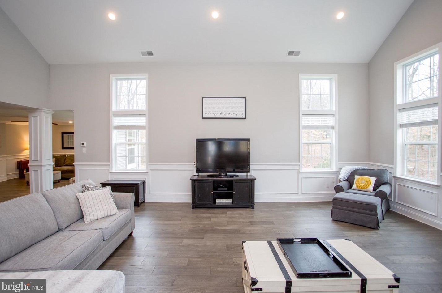 1350 Clearview Dr, Jamison PA  18929-1151 exterior