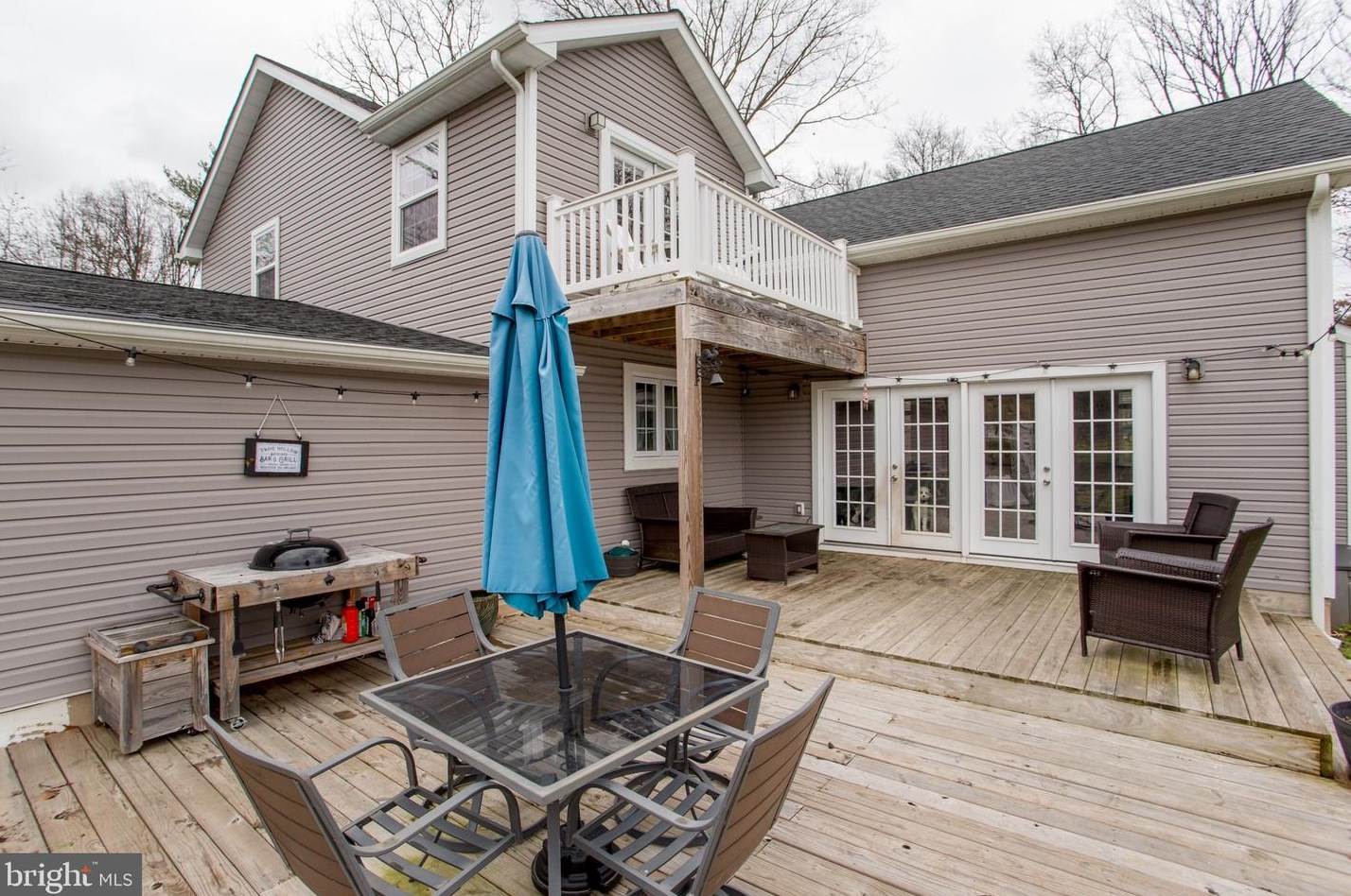 1350 Clearview Dr, Jamison PA  18929-1151 exterior