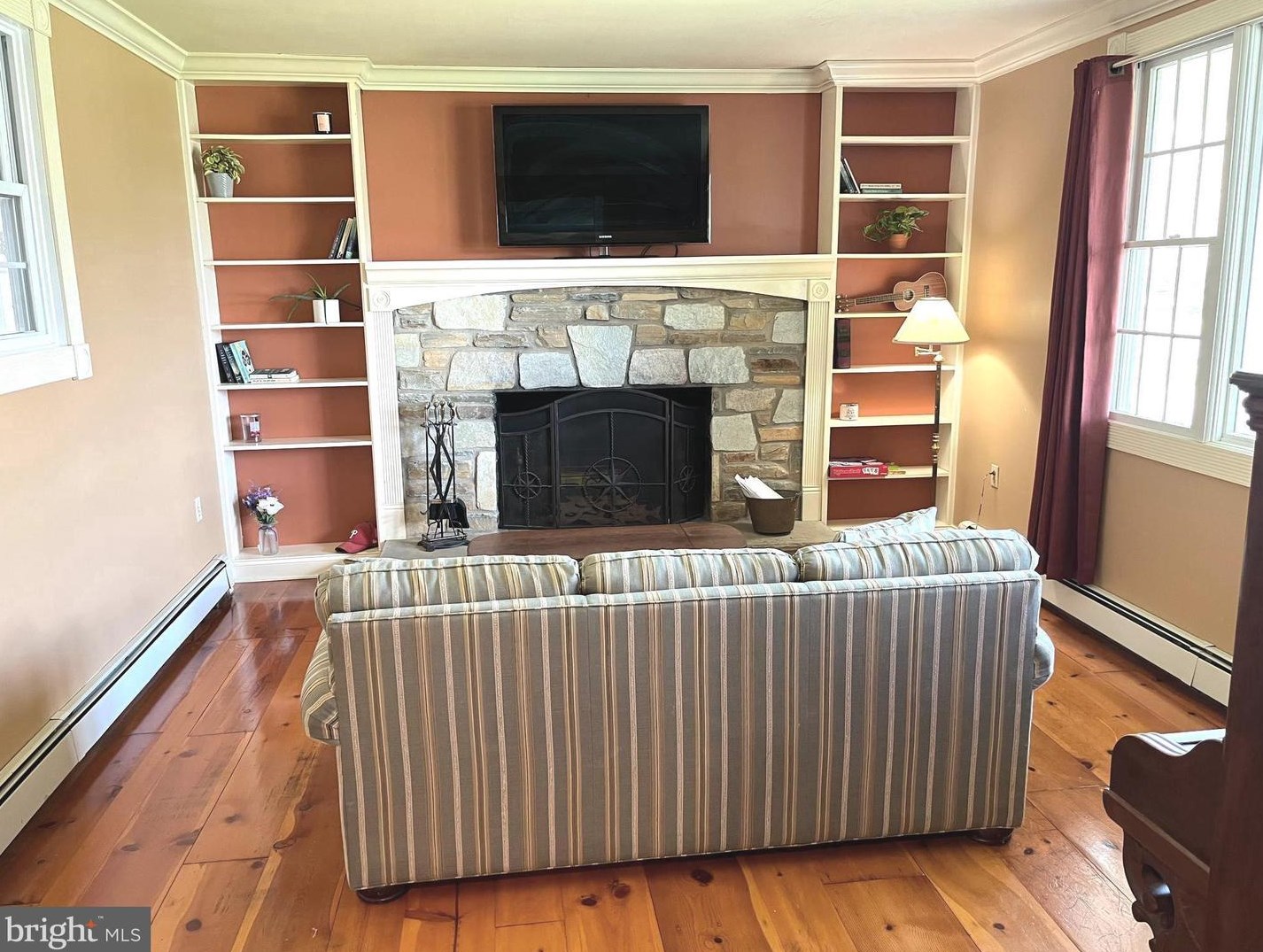 47 Williams Ave, Upper Makefield PA 18940-3613 exterior