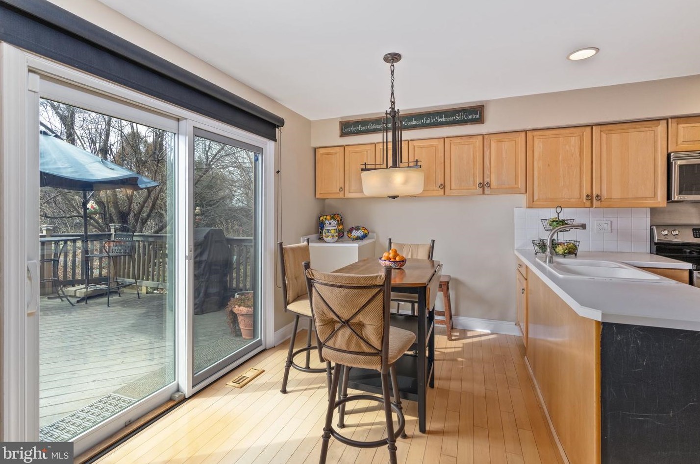 311 Parkview Way, Upper Makefield PA  18940-1138 exterior