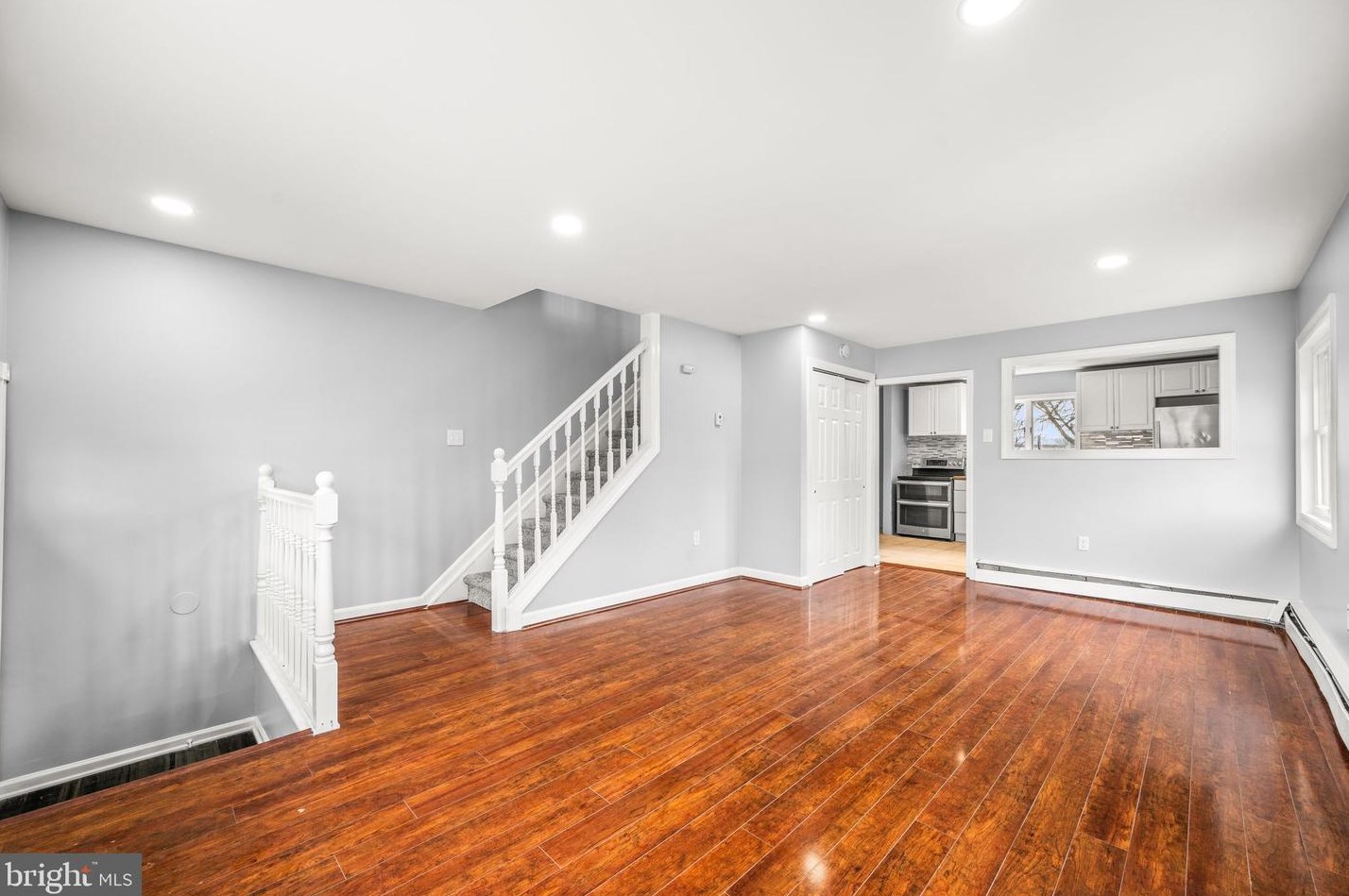 630 New Buckley St, Edgely PA  19007-3929 exterior