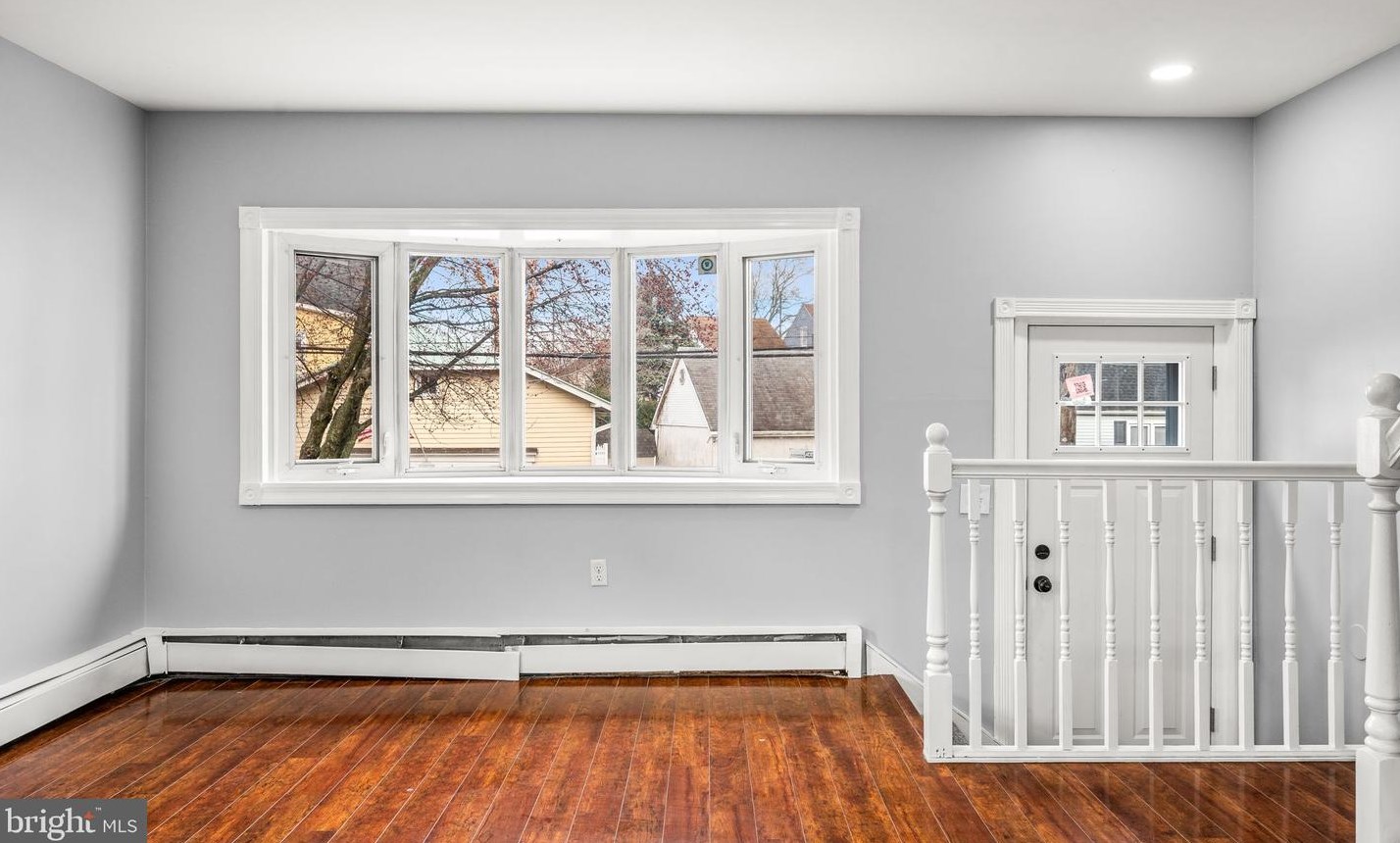 630 New Buckley St, Edgely PA  19007-3929 exterior