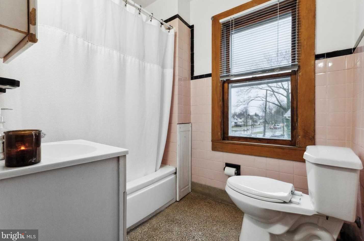 1409 Pond St, Edgely PA  19007-5431 exterior