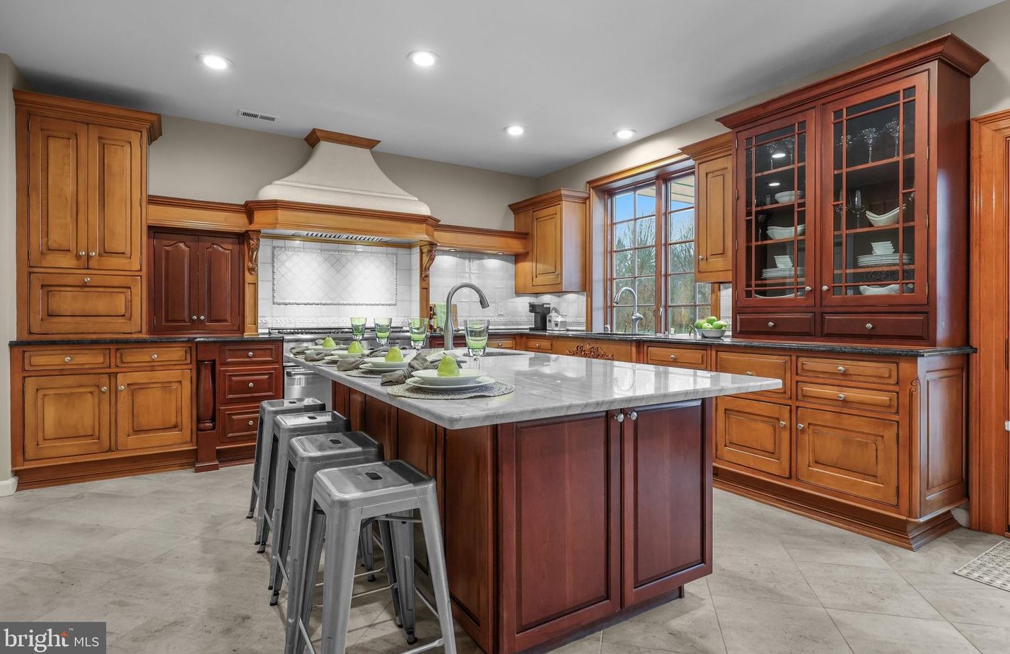 38 Eagleton Farm Rd, Upper Makefield PA  18940-4214 exterior