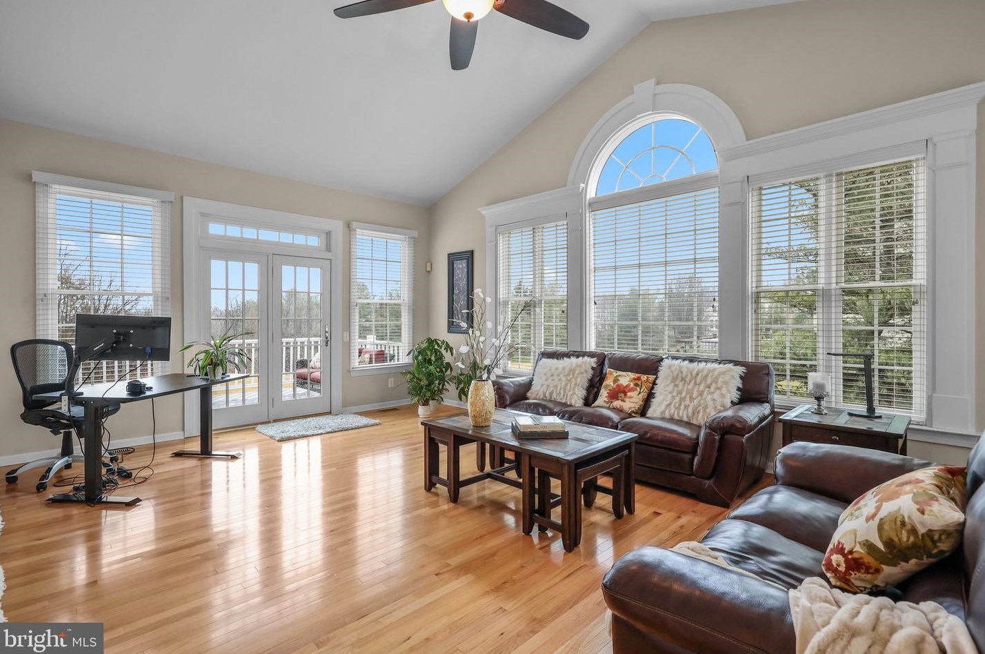 38 Eagleton Farm Rd, Upper Makefield PA  18940-4214 exterior