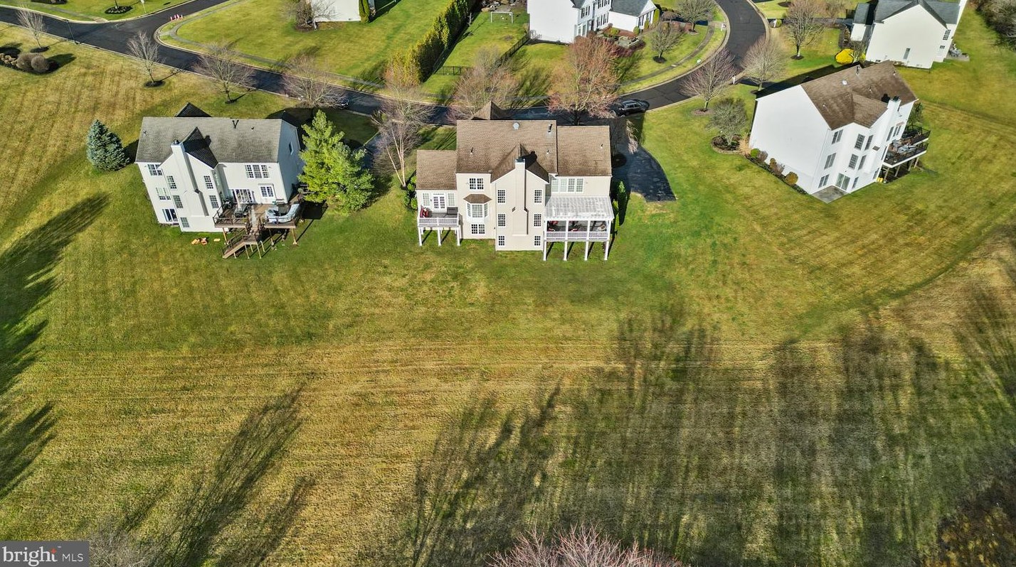 38 Eagleton Farm Rd, Upper Makefield PA  18940-4214 exterior