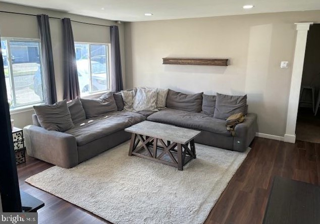 107 Vermillion Dr, Levittown PA  19054-1322 exterior