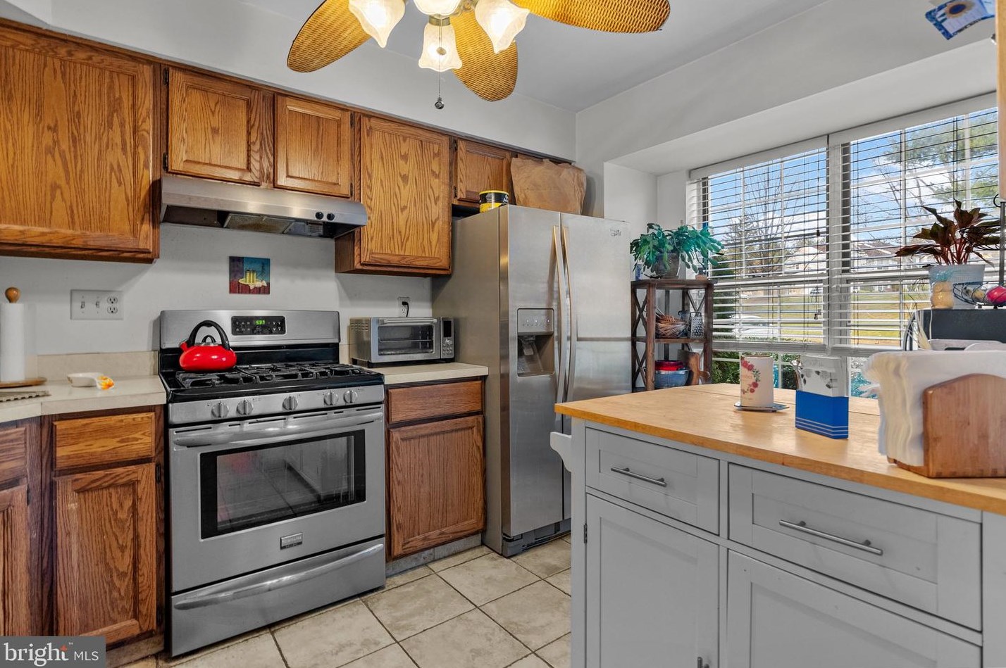 281 Leedom Way, Upper Makefield PA  18940-2336 exterior