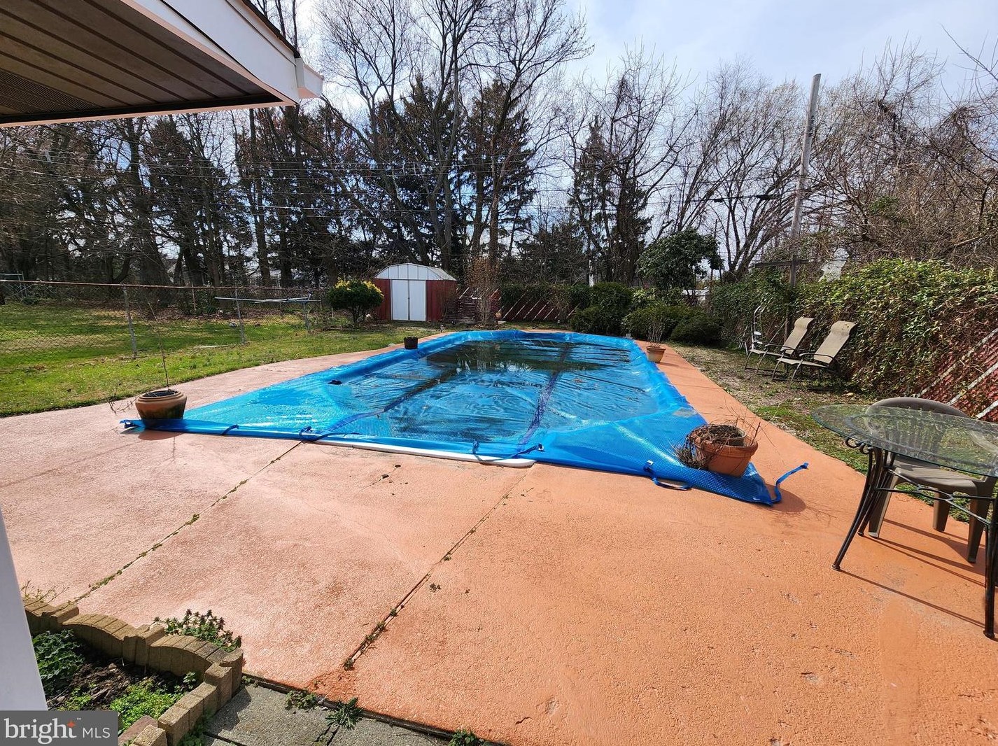 99 Kingwood Ln, Levittown PA  19055-2422 exterior