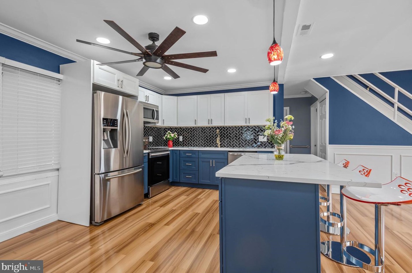 99 Kingwood Ln, Levittown PA  19055-2422 exterior