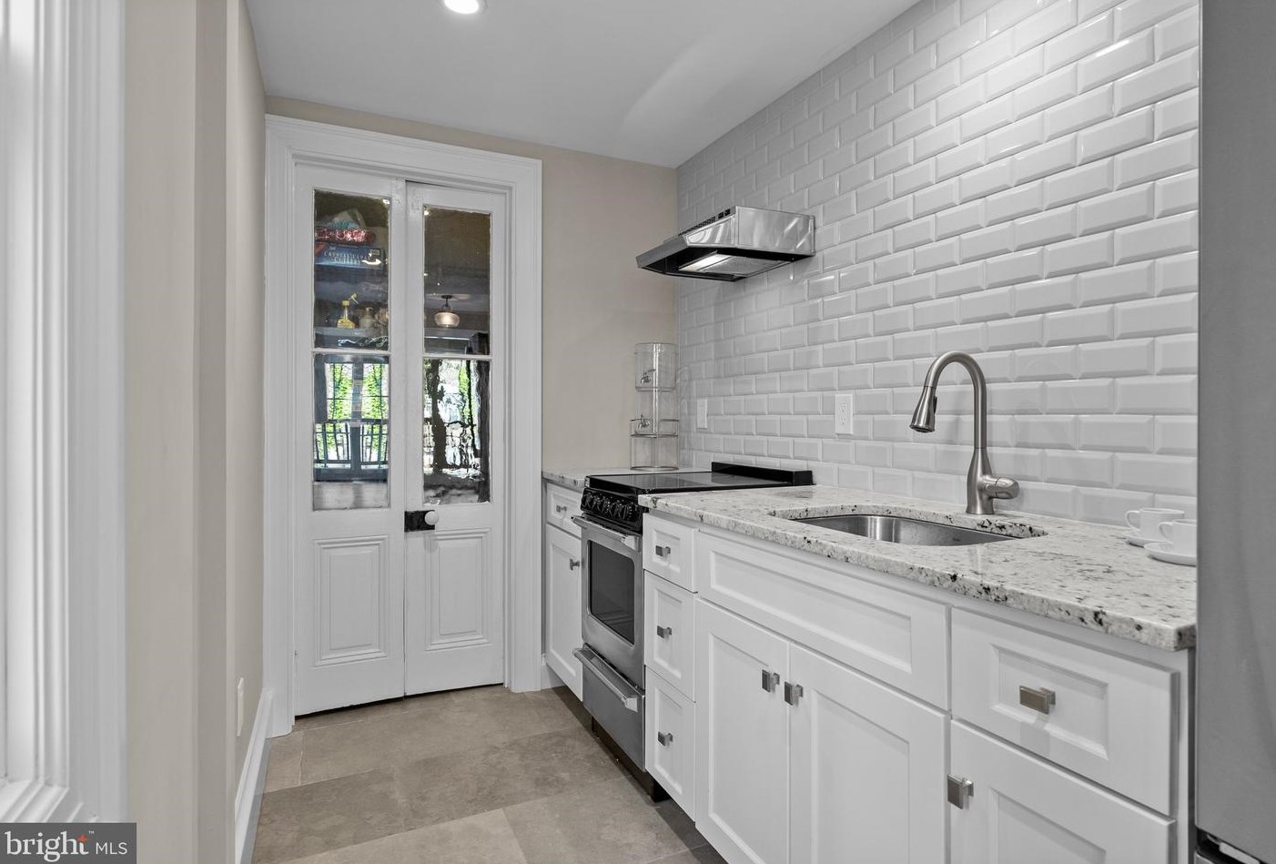 104 New St, New Hope PA  18938-1208 exterior