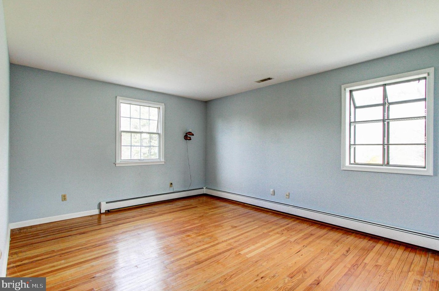 40 Pinevale Rd, Gardenville PA  18901-2120 exterior