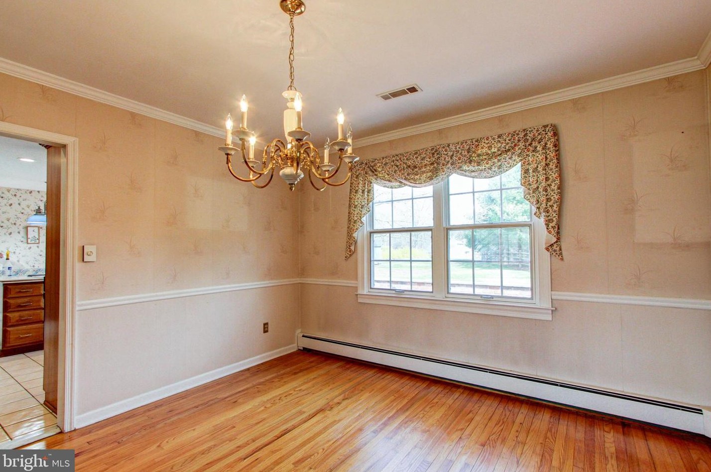 40 Pinevale Rd, Gardenville PA  18901-2120 exterior