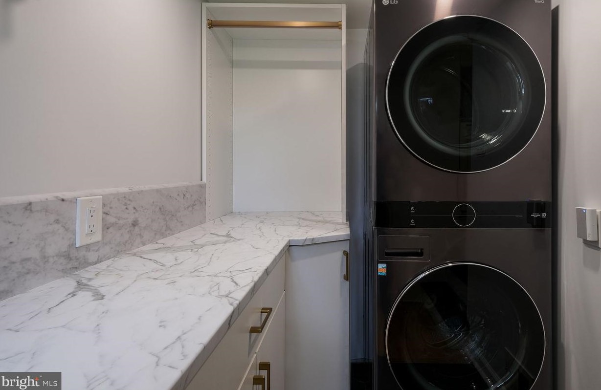 14 Rambler Dr, Southampton PA  18966-2035 exterior