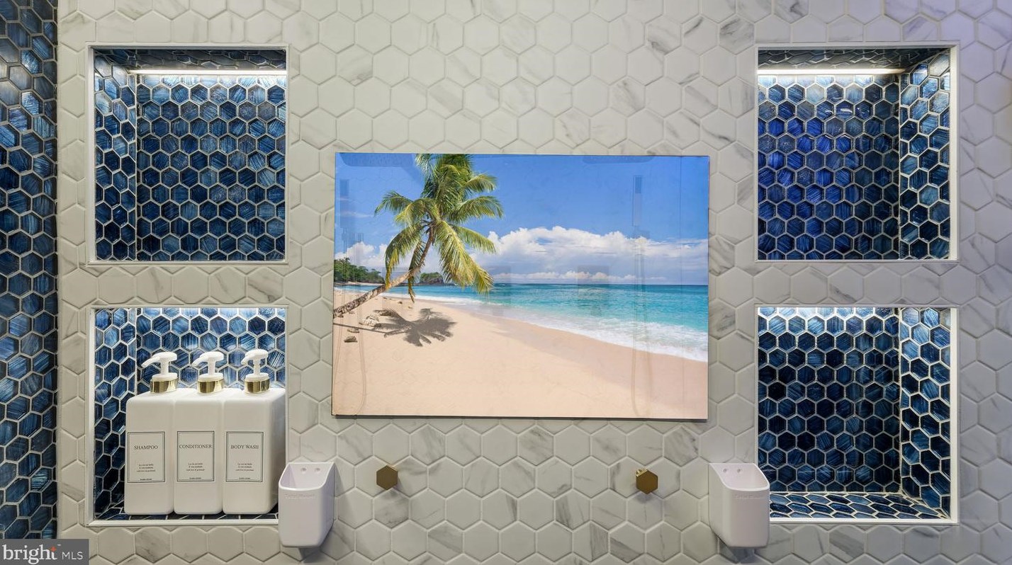 14 Rambler Dr, Southampton PA  18966-2035 exterior