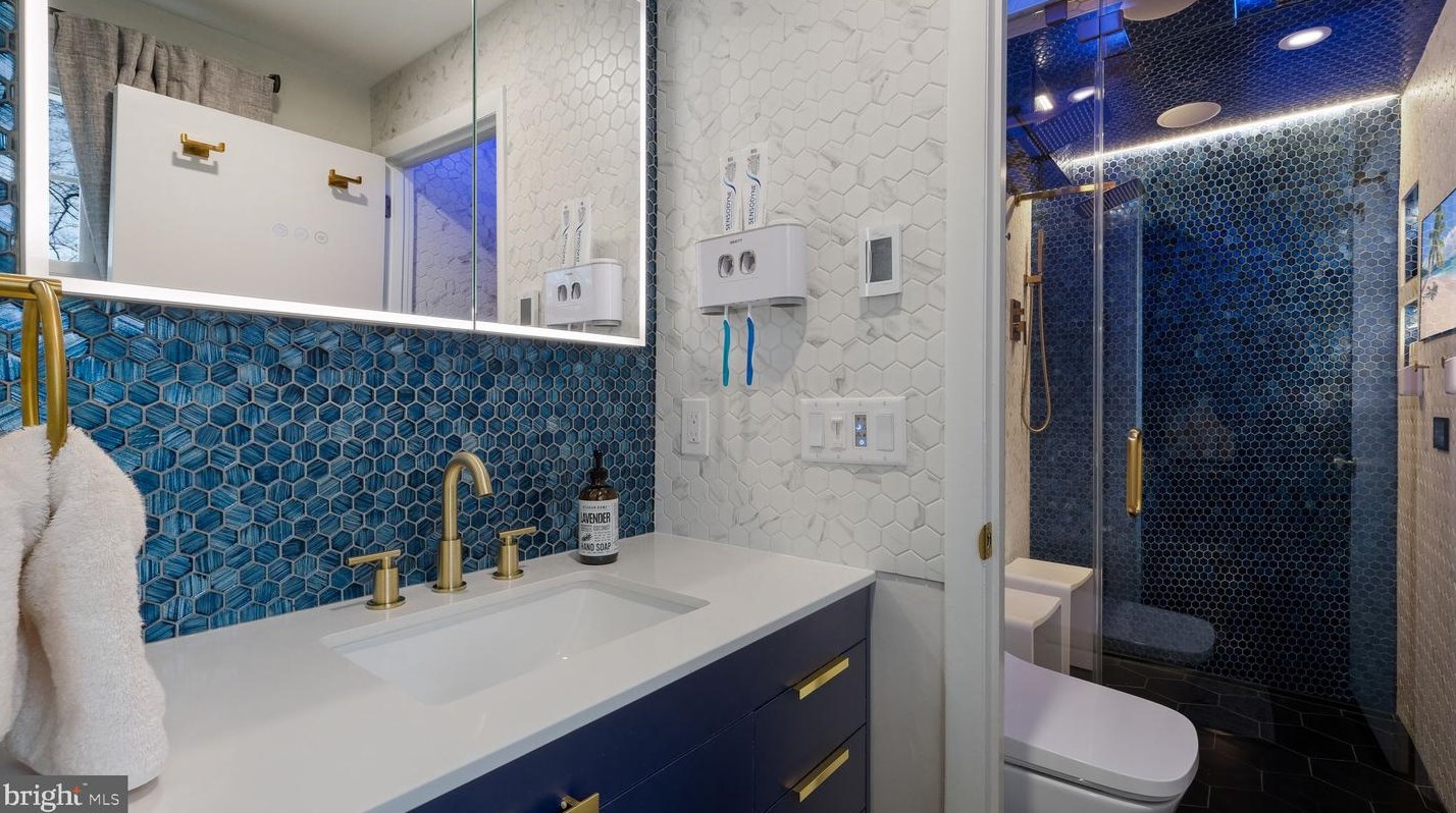 14 Rambler Dr, Southampton PA  18966-2035 exterior