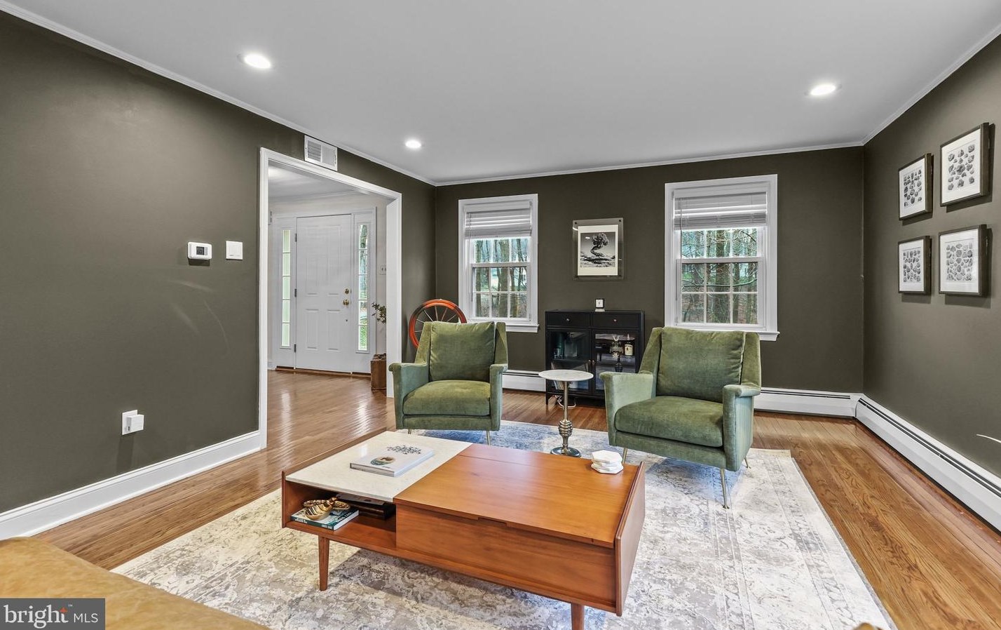 110 Windover Ln, Gardenville PA  18901-3220 exterior